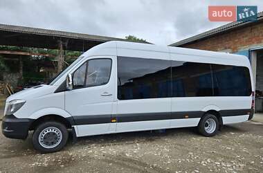 Туристический / Междугородний автобус Mercedes-Benz Sprinter 2014 в Черновцах