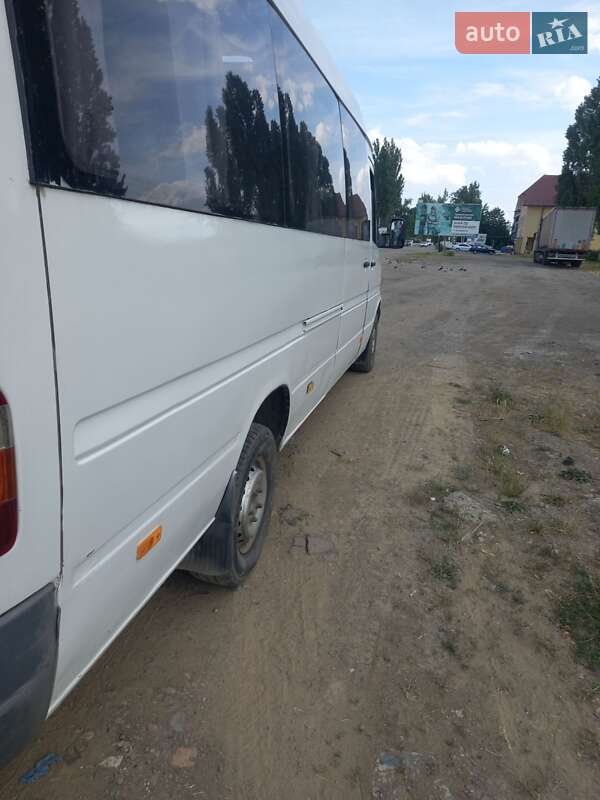 Приміський автобус Mercedes-Benz Sprinter 1999 в Береговому