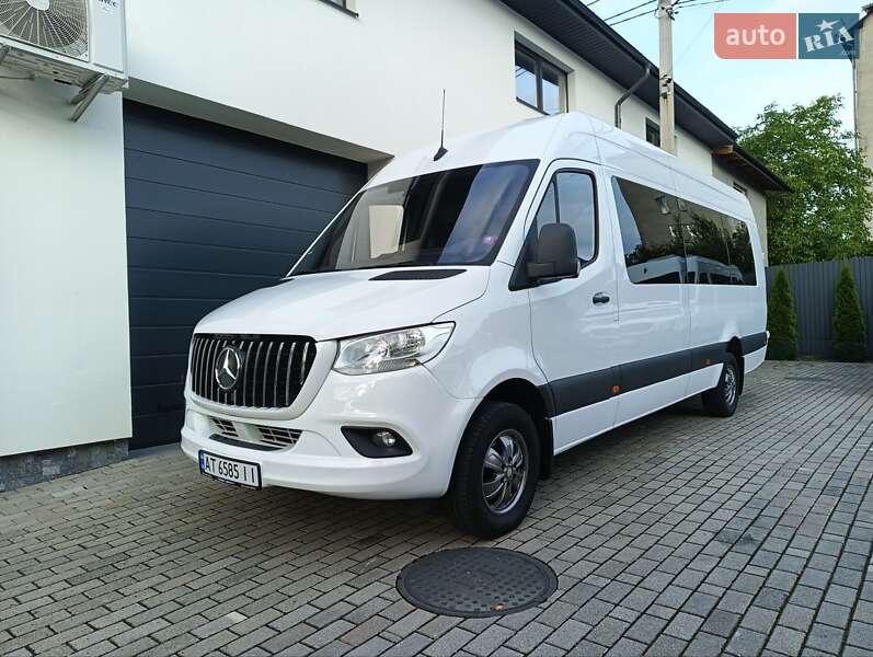 Вантажопасажирський фургон Mercedes-Benz Sprinter 2020 в Коломиї