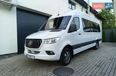 Грузопассажирский фургон Mercedes-Benz Sprinter 2020 в 