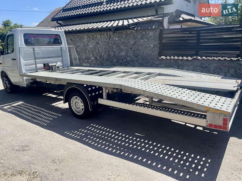 Mercedes-Benz Sprinter 2002