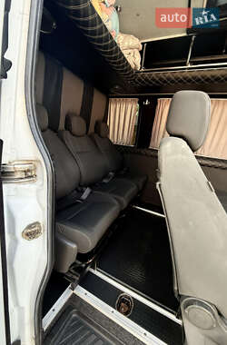 Микроавтобус Mercedes-Benz Sprinter 2012 в 