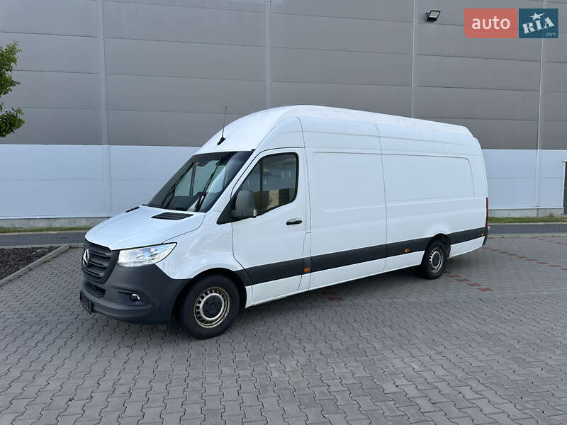 Вантажний фургон Mercedes-Benz Sprinter 2019 в Тячеві