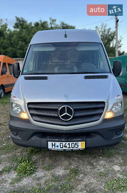 Грузовой фургон Mercedes-Benz Sprinter 2015 в 