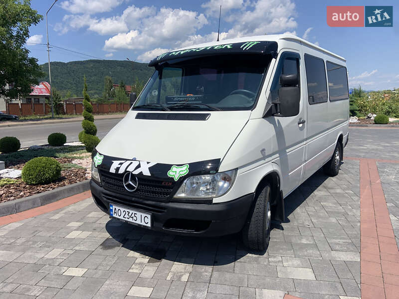 Микроавтобус Mercedes-Benz Sprinter 2005 в Ужгороде