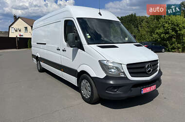 Грузовой фургон Mercedes-Benz Sprinter 2018 в 
