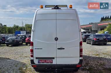 Грузовой фургон Mercedes-Benz Sprinter 2015 в 