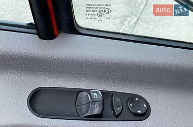 Грузопассажирский фургон Mercedes-Benz Sprinter 2010 в 