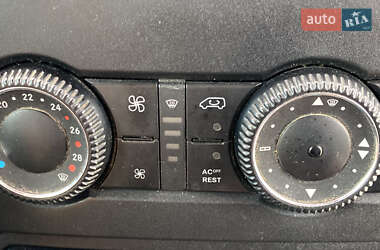 Грузопассажирский фургон Mercedes-Benz Sprinter 2010 в 