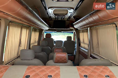 Грузопассажирский фургон Mercedes-Benz Sprinter 2010 в 