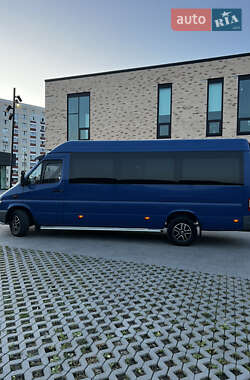 Микроавтобус Mercedes-Benz Sprinter 2006 в 