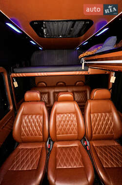 Микроавтобус Mercedes-Benz Sprinter 2006 в 