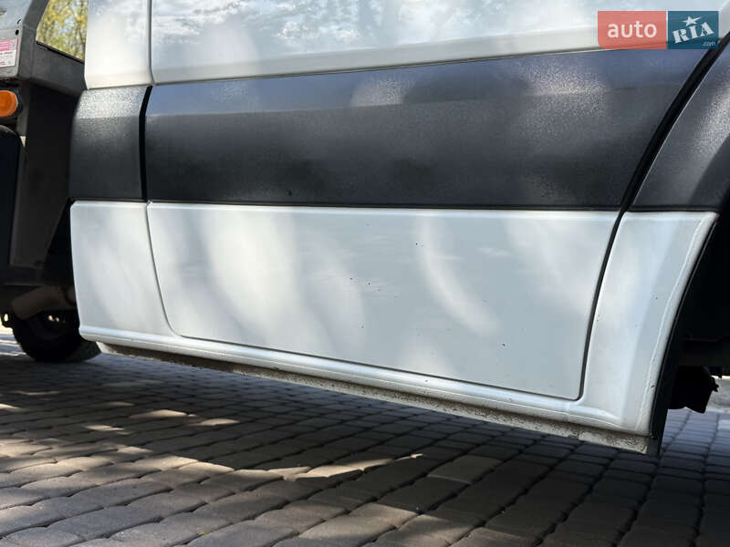 Автовоз Mercedes-Benz Sprinter 2015 в Косове