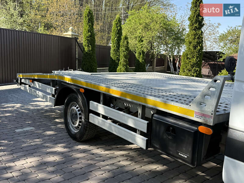 Автовоз Mercedes-Benz Sprinter 2015 в Косове