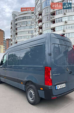 Грузовой фургон Mercedes-Benz Sprinter 2020 в 