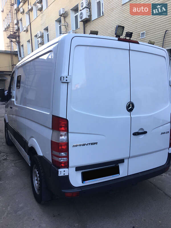 Бронированный автомобиль Mercedes-Benz Sprinter 2018 в Киеве