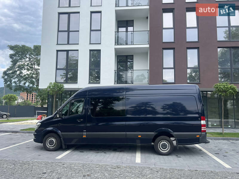 Микроавтобус Mercedes-Benz Sprinter 2014 в Сваляве
