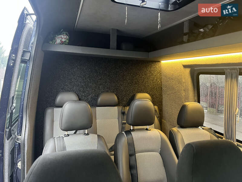 Микроавтобус Mercedes-Benz Sprinter 2014 в Сваляве