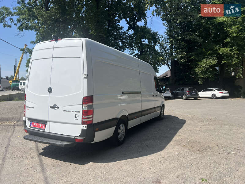 Вантажний фургон Mercedes-Benz Sprinter 2015 в Вінниці