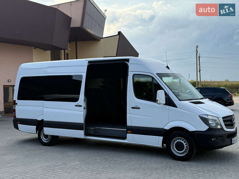 Mercedes-Benz Sprinter 2013