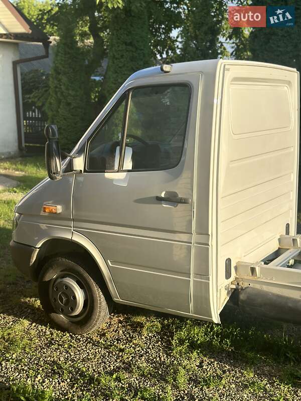 Шасі Mercedes-Benz Sprinter 2006 в Чернівцях