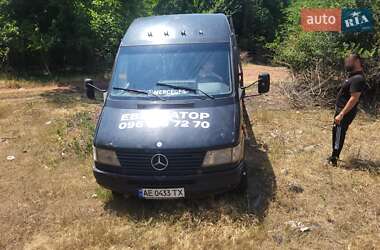 Автовоз Mercedes-Benz Sprinter 1999 в Кривом Роге