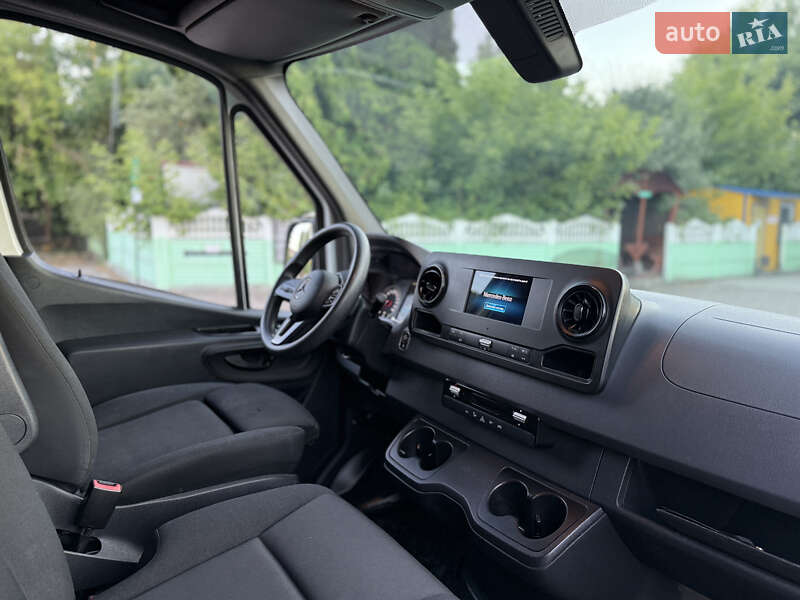 Грузовой фургон Mercedes-Benz Sprinter 2021 в Дубно