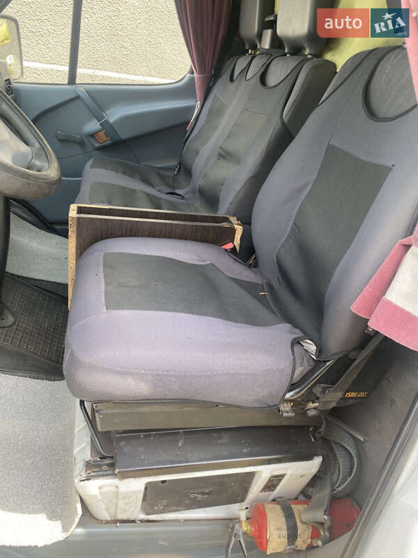 Грузовой фургон Mercedes-Benz Sprinter 1999 в Добровеличковке