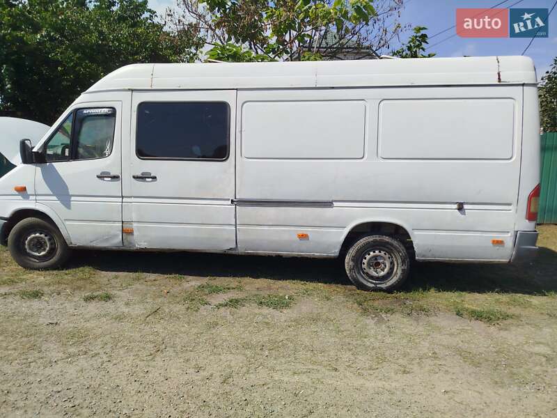 Грузопассажирский фургон Mercedes-Benz Sprinter 2004 в Кременчуге