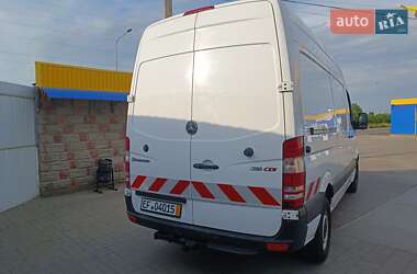Грузовой фургон Mercedes-Benz Sprinter 2013 в 