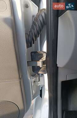Грузовой фургон Mercedes-Benz Sprinter 2013 в 