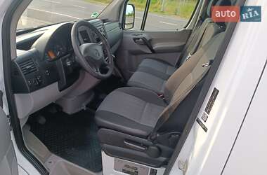 Грузовой фургон Mercedes-Benz Sprinter 2013 в 
