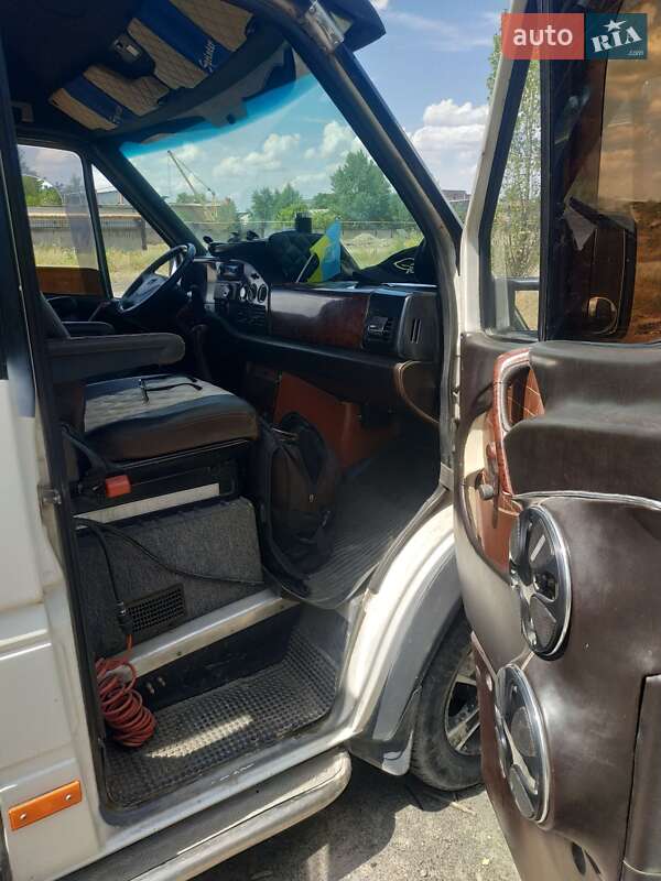 Микроавтобус Mercedes-Benz Sprinter 1996 в Днепре