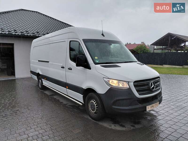 Грузовой фургон Mercedes-Benz Sprinter 2022 в Долине