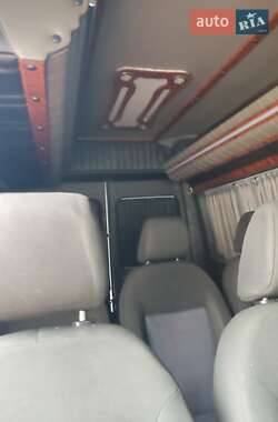 Грузопассажирский фургон Mercedes-Benz Sprinter 2004 в 