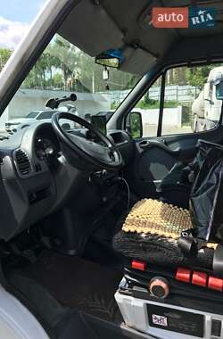 Грузопассажирский фургон Mercedes-Benz Sprinter 2004 в 