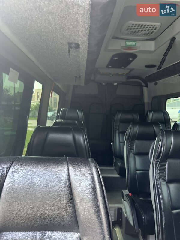 Другие автобусы Mercedes-Benz Sprinter 2013 в Черновцах