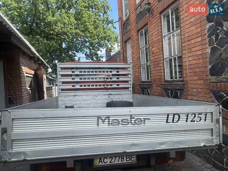 Платформа Mercedes-Benz Sprinter 1998 в Киверцах