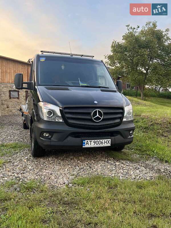 Эвакуатор Mercedes-Benz Sprinter 2015 в Косове