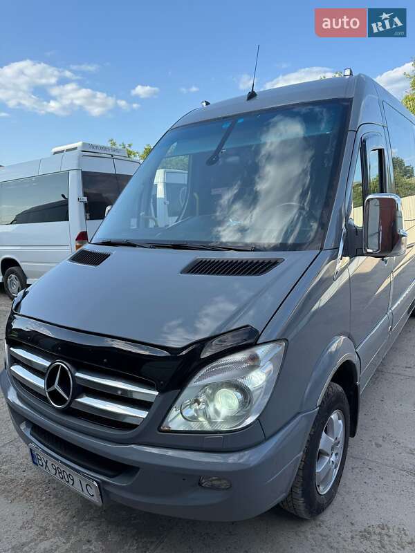 Туристический / Междугородний автобус Mercedes-Benz Sprinter 2011 в Борщеве