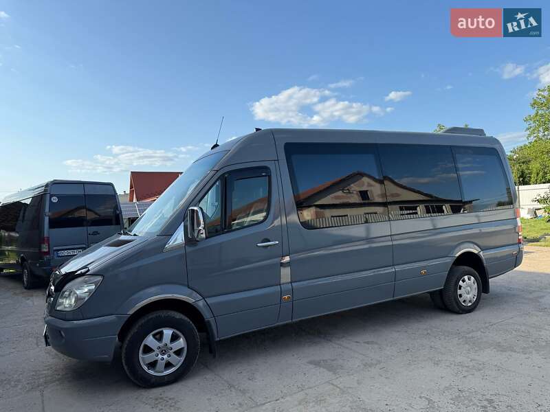 Туристический / Междугородний автобус Mercedes-Benz Sprinter 2011 в Борщеве