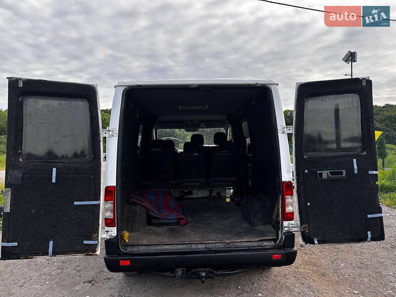 Микроавтобус Mercedes-Benz Sprinter 2000 в Тернополе