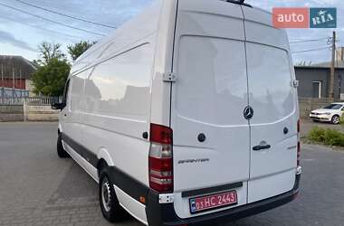 Грузовой фургон Mercedes-Benz Sprinter 2018 в 