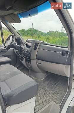 Грузовой фургон Mercedes-Benz Sprinter 2012 в 