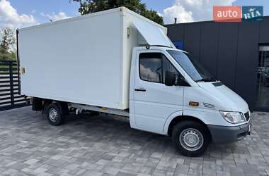 Грузовой фургон Mercedes-Benz Sprinter 2006 в 