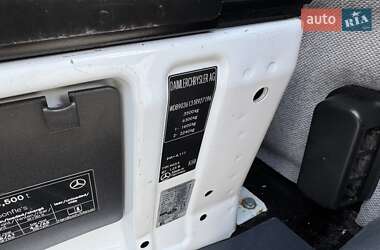 Грузовой фургон Mercedes-Benz Sprinter 2006 в 
