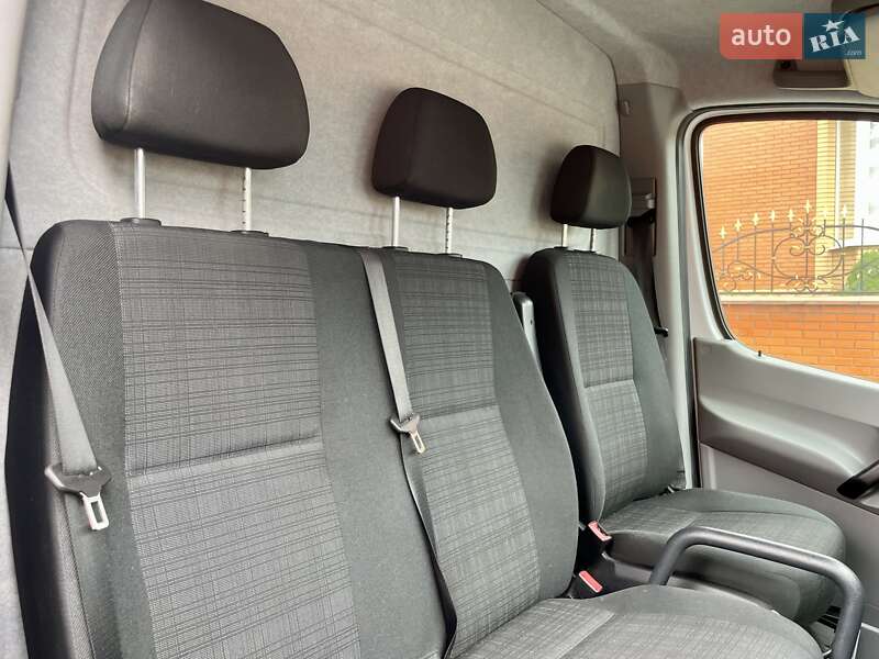 Вантажний фургон Mercedes-Benz Sprinter 2017 в Вінниці