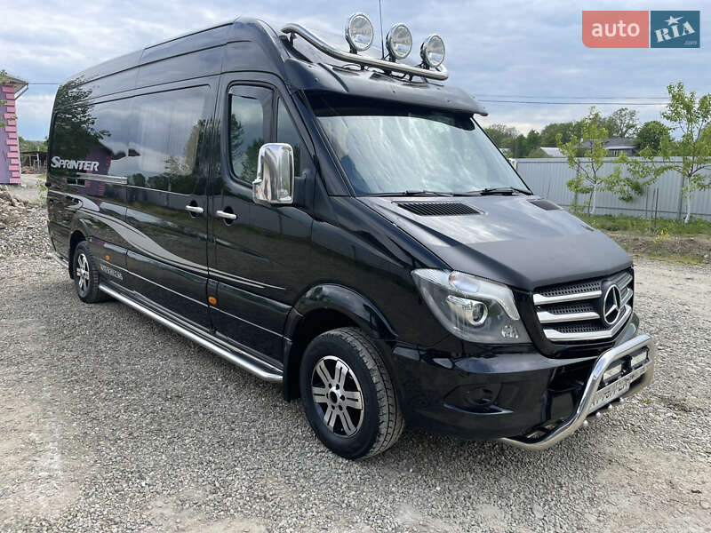 Грузопассажирский фургон Mercedes-Benz Sprinter 2017 в 