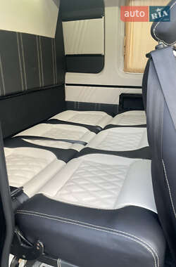 Грузопассажирский фургон Mercedes-Benz Sprinter 2017 в 
