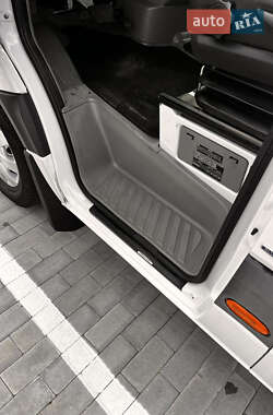 Грузовой фургон Mercedes-Benz Sprinter 2016 в 